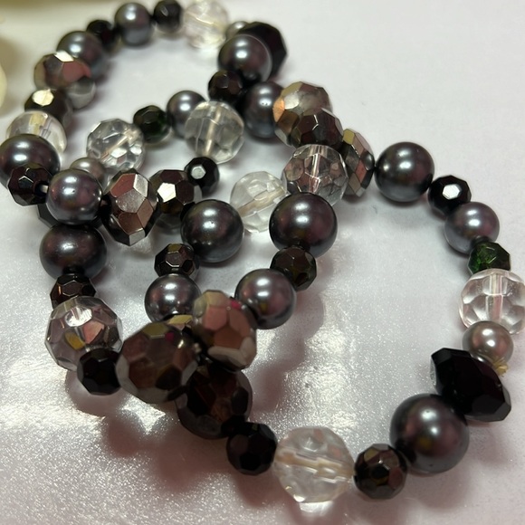 🖤WHITE HOUSE BLACK MARKET JEWELRY - 3 BRACELETS & MATCHING 2” EARRINGS SET🖤 - Picture 10 of 12